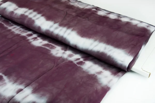 Silk cotton fabric - Plum Wave
